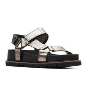 Clarks Orianna Strappy Platform Sandals Metallic Silver Size 7.5 Maximalist Glam